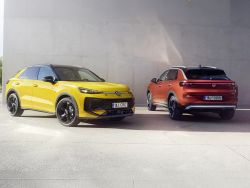 Volskwagen T-Roc 2025 (1)