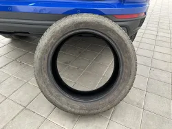 30563432