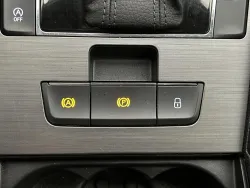 30611698