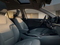 Kia Niro 08