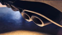 Volkswagen Golf R 03