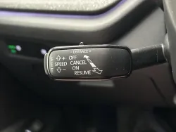 29480923