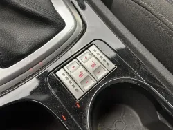 30511572