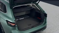 30558930