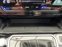30553648