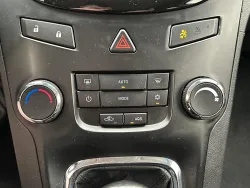 29498640
