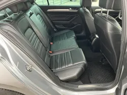 30553661