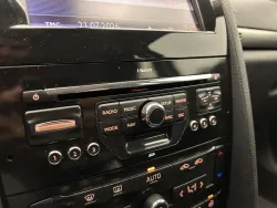30542537