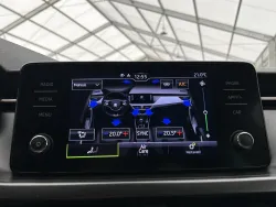 30569580