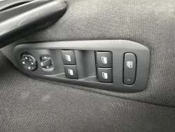 30598583