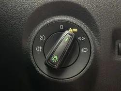 30693013