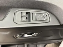 30525882