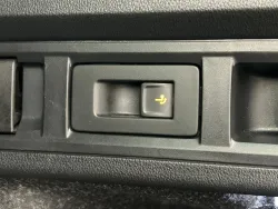 30614596