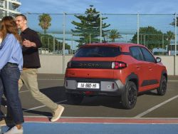 Dacia Spring 2025 (7)