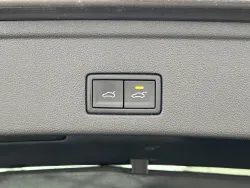 30565836