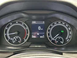 30569582