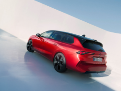 Opel Astra ST Electri (1)