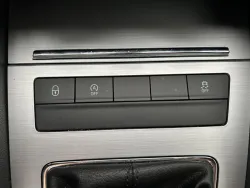29730548