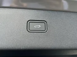 30510915