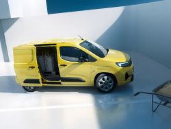 Opel Combo Van (4)