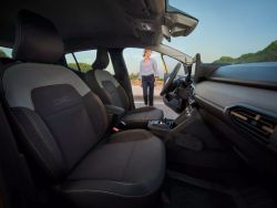 Dacia Sandero Stepway 2025 (1)