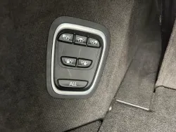 29525226