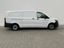 30553448