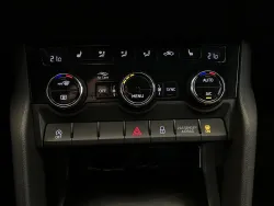 30605433