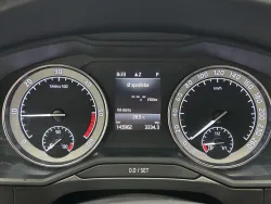 30611695