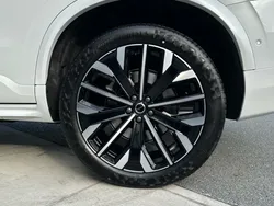 30862750