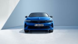 Opel Astra Electric (1)