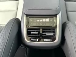 29762302