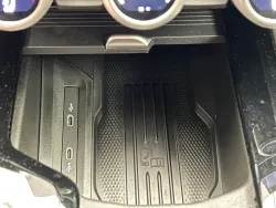 30583260