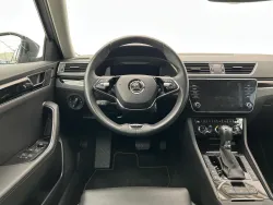 30595773