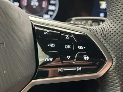 30565828