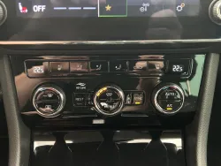30595754