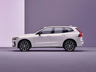 Volvo XC90 Plug-in hybrid_white400x300