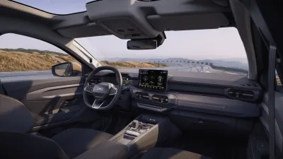Dacia Striker hybrid (3)