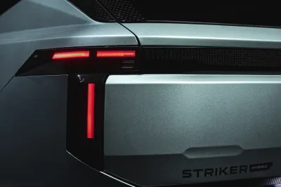 Dacia Striker hybrid (8)