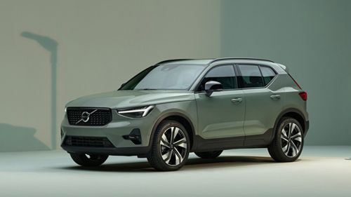 Volvo XC40_TItulka_2