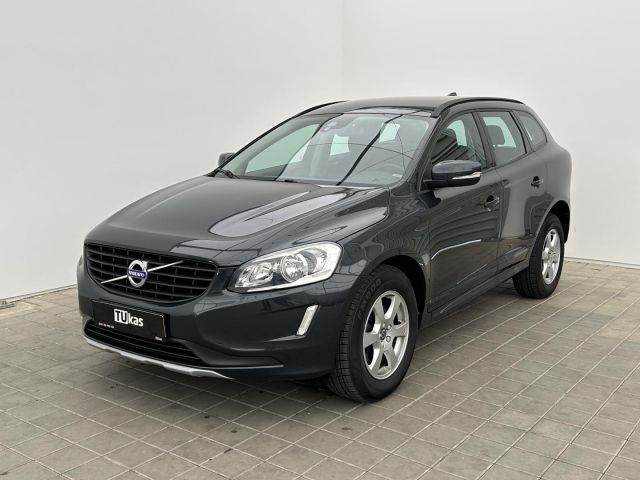 Volvo XC60 2.0 . .