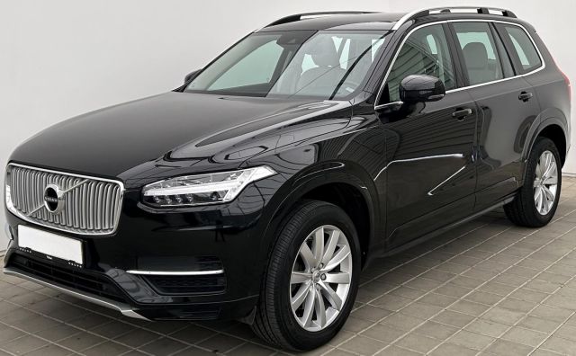 Volvo  XC90 2.0 D5 4x4 Momentum