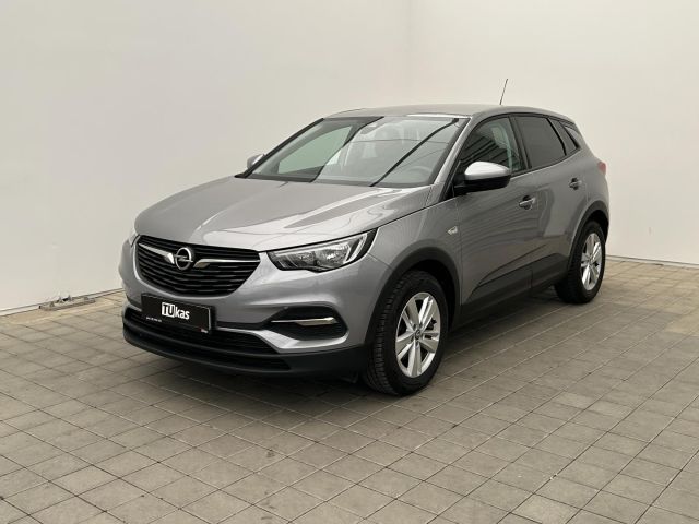 Opel Grandland 1.2 TURBO Edition