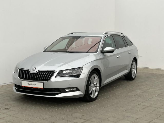 Škoda Superb Combi 2.0 TDI 4x4 Style Plus