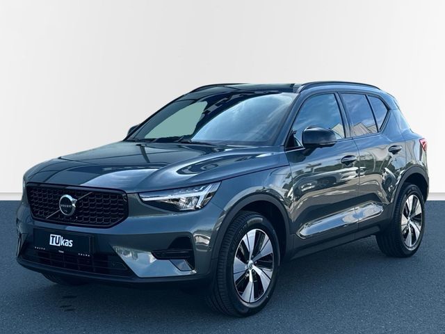 Volvo XC40 2.0 B3 PLUS DARK