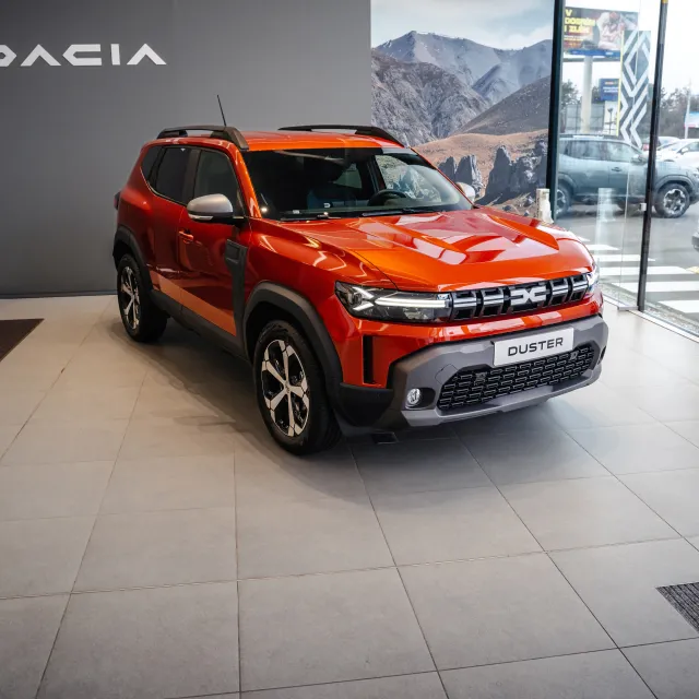 Dacia Duster intro 01