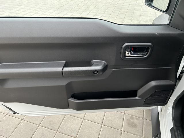 Suzuki Jimny 1.5 VVT 4x4 Allgrip