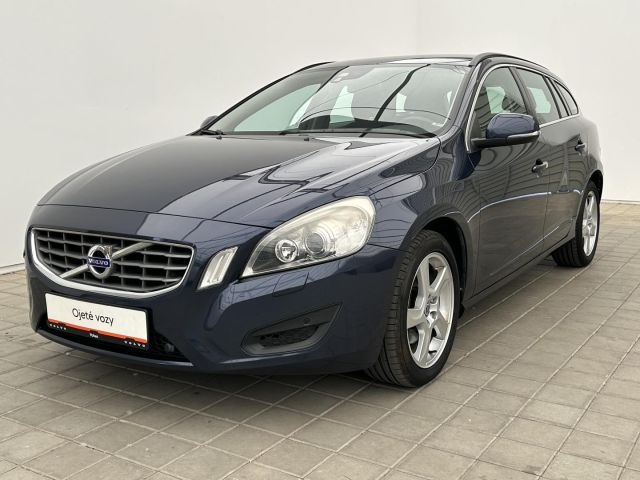 Volvo V60 1.6 T4 Momentum