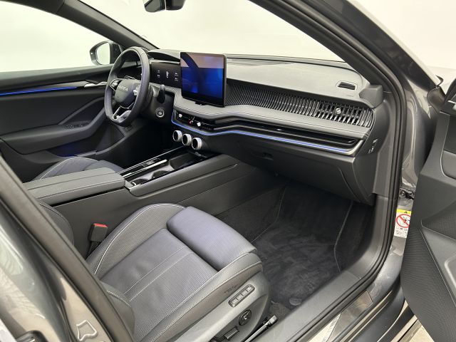 Škoda Superb Combi 2.0 TDI 4x4 SportLine