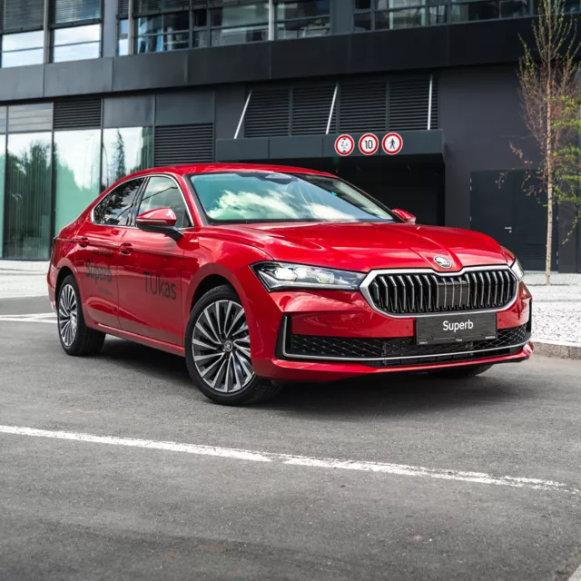 Škoda Superb 2024 03